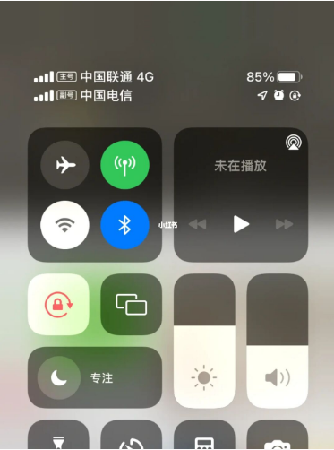 紫阳苹果手机维修分享iPhone双卡信号解决办法 