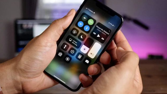 紫阳苹果手机维修分享iPhone 12信号差怎么办 