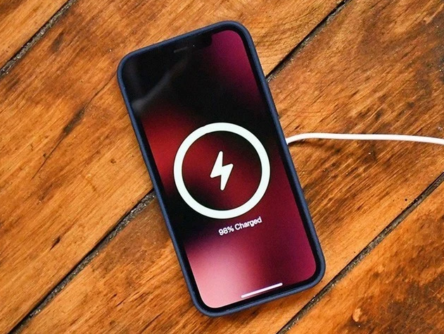 紫阳苹果手机维修分享iPhone 12可以随便充电吗 